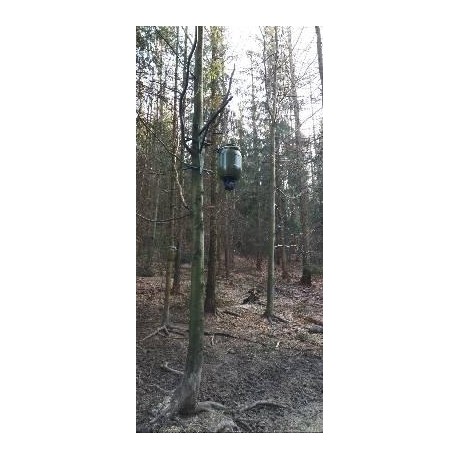 AM Feeder - krmný automat, zařízení pro přikrmování a vnadění zvěře